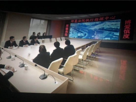 海口市擔保投資有限公司組織觀看電影《特別追蹤》